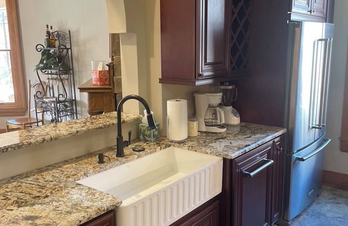 Manitou Springs Historic District Condominio | 1880 Historic Richardsonian Romanesque Manitou Springs Award-winning Restoration