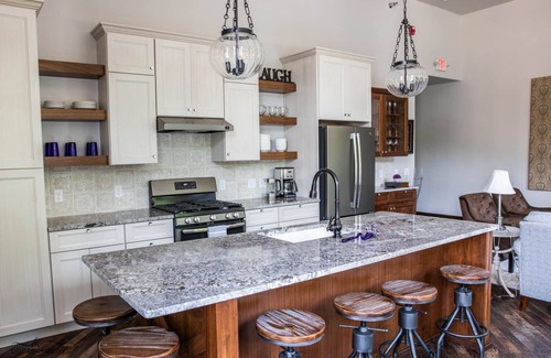 Deadwood Condominio | 1895 Jacobs Penthouse in Historic Deadwood