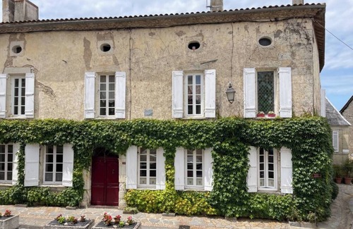 Saint-Aulaye-Puymangou Casa | 18th century manor house - Périgord vert