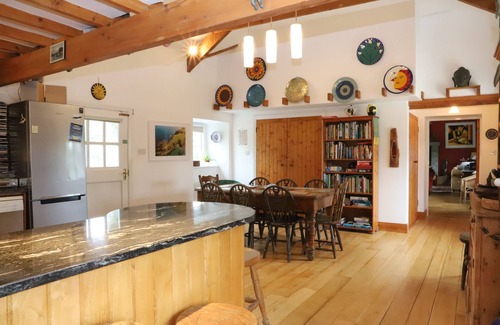 Inistioge Casa | Casa del molino del siglo XVIII en un entorno de patio