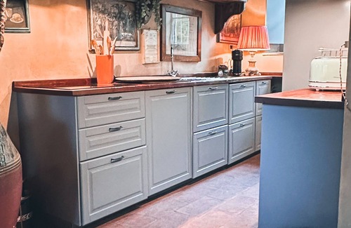 Lorenteggio Apartamento | 18th century residence with garden and sauna, close to the Navigli District