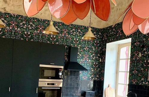 Paillet Casa | 18th century stone house 25 km from Bordeaux