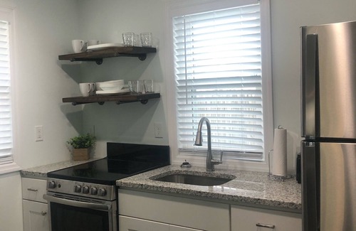 Cape May - Wildwood Cabaña | 18th Street Cottage # 3