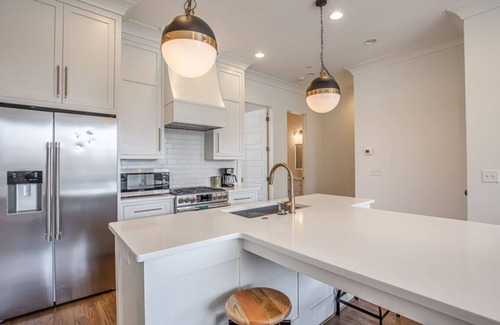 Rolling Mill Hill Apartamento | 19 Bed Downtown Rooftop Gameroom Walk To Broadway