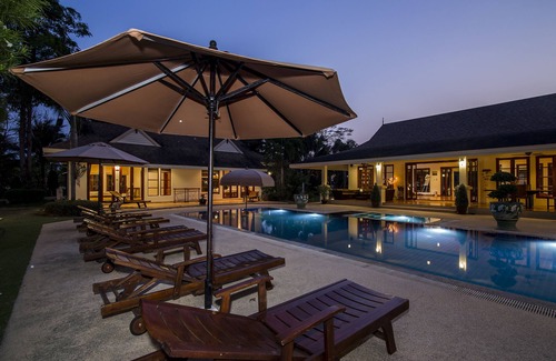 Hin Lek Fai Villa | Villa privada de 1900m2 con gran piscina, ideal para familias y wifi gratis. En hua hin