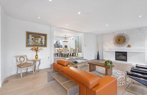 Shaughnessy Casa | 192-1328 Nanton Ave.-Vicenta