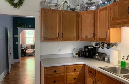 Saluda Casa | 1920's and 2020's...the best of both!