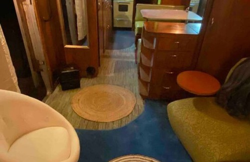 Durham Cabaña | 1951 Spartan Aircraft Cottage w/AC - Durham, NC