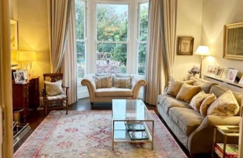 Rathmines Casa | 19th Century 5 Bedroom House
