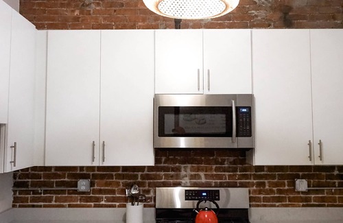 Federal Hill Apartamento | Apartamento espacioso de la escuela del siglo XIX