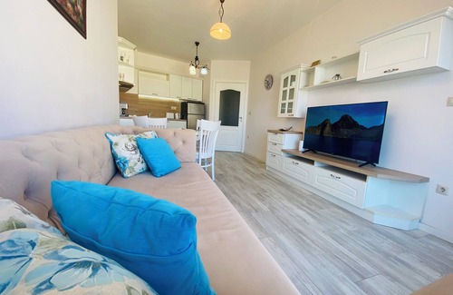 Osenovo Apartamento | 1BD Ap in a Private Complex - Private pool & beach