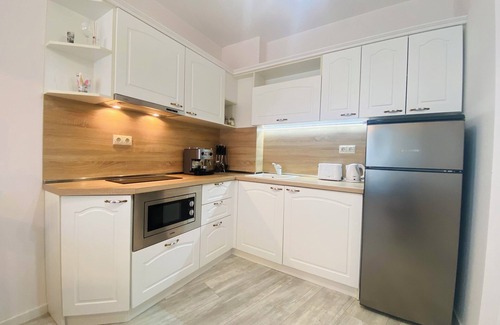 Osenovo Apartamento | 1BD Ap in a Private Complex - Private pool & beach
