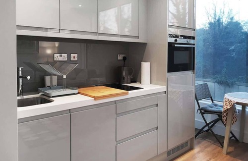 Hanger Hill Apartamento | 1Bed Flat-Gym & Open Workspace