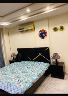 Bahria Town Apartamento | 1Bed Furnish Apartment For Rent