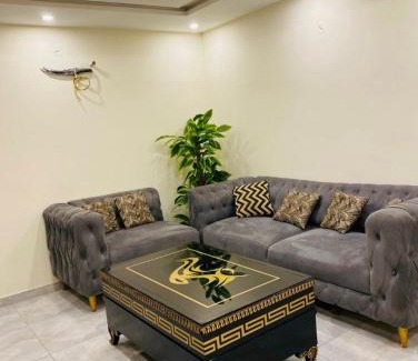 Bahria Town Apartamento | 1Bed Furnish Apartment For Rent