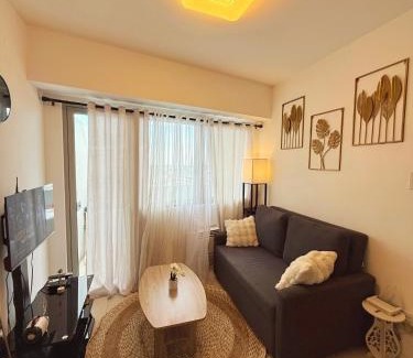 Matandang Balara Apartamento | 1bedroom, near Ever Commonwealth, free amenities roxas east