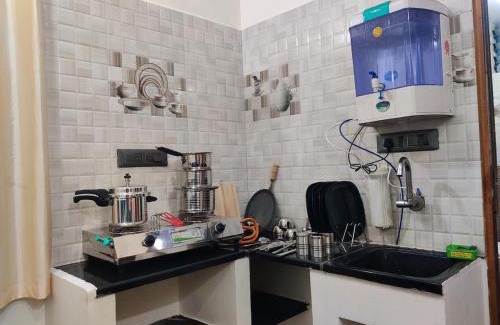 Mysore Casa | 1BHK Opposite Mysore zoo, Kamadhenu Homestay
