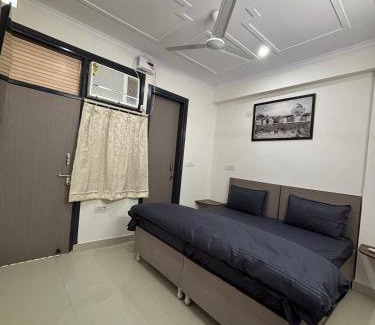 South West Apartamento | 1BHK Standard Max Stay