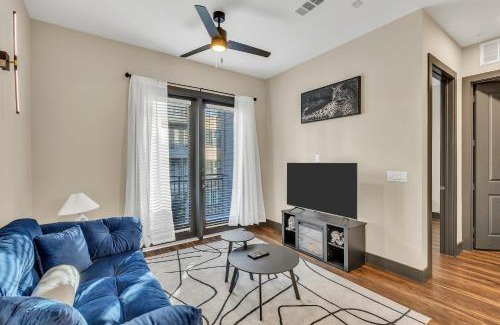 North Burnet Apartamento | 1BR Alongside Q2 and Domain With Pool, Gym and Free Parking