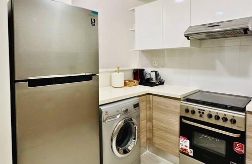Business Bay Apartamento | Sleek 1BHK, Cozy Retreat Near Burj Khalifa & Canal