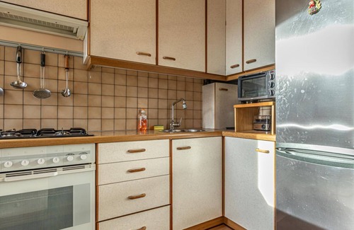 Neulerchenfeld Apartamento | 1BR Apt. Urban Oasis by Stadthalle