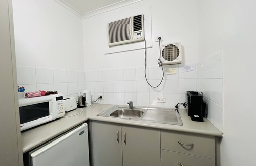 Glenelg North Apartamento | 1BR APT with parking close to beach
