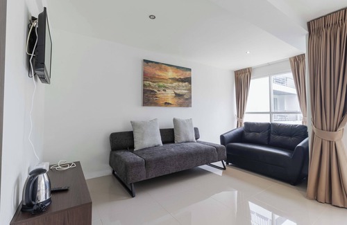 Patong Apartamento | 1BR Bathtub Near Beach Prime Spot C229