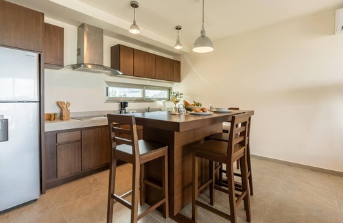 Isla Mujeres Condominio | 1BR Condo w/Rooftop Pool