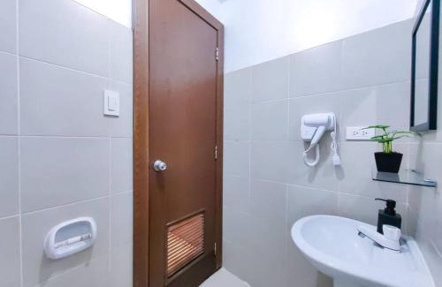 Pembo Apartamento | 1BR Condotel Ridgewood Towers Taguig City #RW04