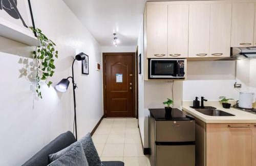 Pembo Apartamento | 1BR Condotel Ridgewood Towers Taguig City #RW04