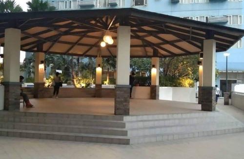 Pembo Apartamento | 1BR Condotel Ridgewood Towers Taguig City #RW10