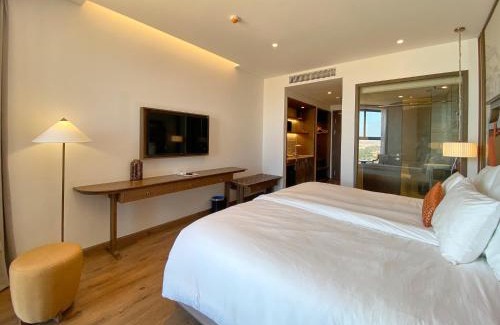 Suoi Nuoc Beach Apartamento | 1BR direct seaview - 5 mins to the beach - infinity pool - Apec Mui Ne