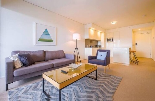 Bowen Hills Apartamento | 1BR Executive Apartment with Pool & Gym - Sleeps 3