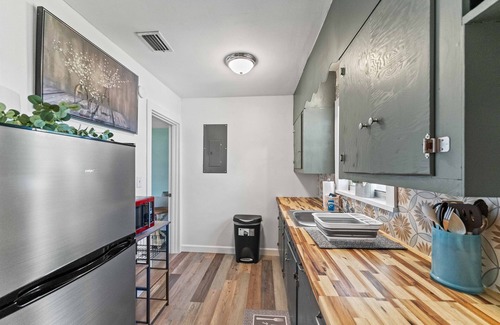 Jacksonville Casa | Riverside Retreat Waterfront, Fishing, Parks Music