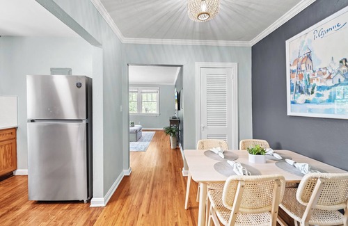 Riverside Apartamento | 1BR Historic Riverside Gem | Close to Hospitals