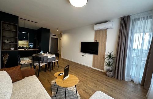 Sofia Apartamento | 1BR Modern condo near the University