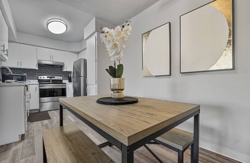 Mesa Apartamento | 1BR/Pool/Gym/1 Mi To Banner Hospital