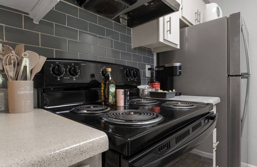 Mesa Apartamento | 1BR - Pool - Gym - 1 Mi To Banner Hospital