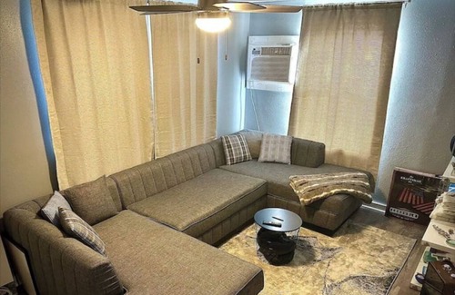 Bay City Apartamento | 1BR Retreat: 2 BD Beach & Shops