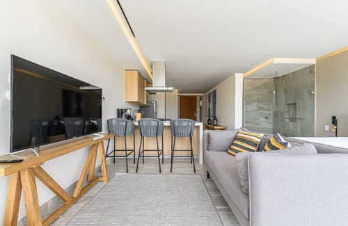 Downtown San Jose del Cabo Apartamento | 1BR Rooftop & Pool in Cardinal