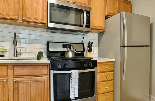 Ravenswood Manor Apartamento | 1BR Serene and Cozy Chicago Apt!
