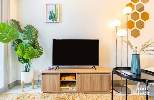Bonifacio Global City Condominio | 1BR Unit in Uptown Parksuites Tower 2 BGC w/ Netflix, HBO Go & Disney+