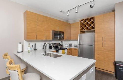 Fourth Ward Apartamento | 1Br Uptown, Pool, Wine, near Convention Center 311