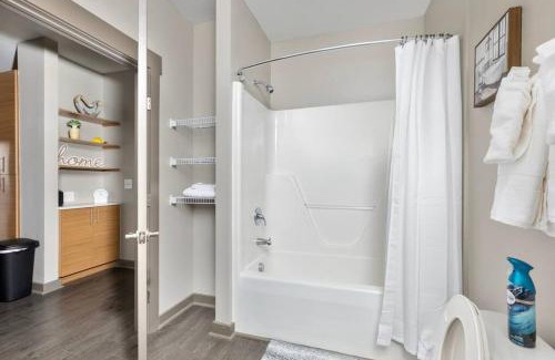 Fourth Ward Apartamento | 1Br Uptown, Pool, Wine, near Convention Center 311