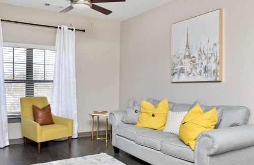 Fourth Ward Apartamento | 1Br Uptown, Pool, Wine, near Convention Center 311