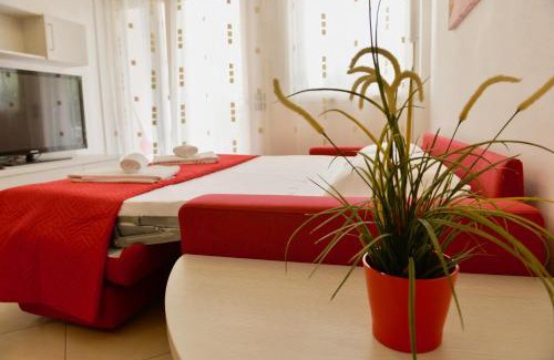 Riva del Garda Apartamento | 1Dest - Private Garden In Paradise