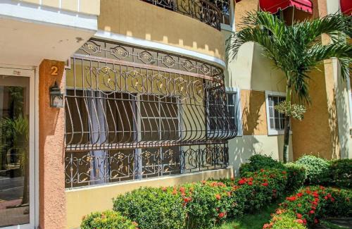 Guaricano Apartamento | 1DR Charming 3-Bedroom Retreat Santo Domingo