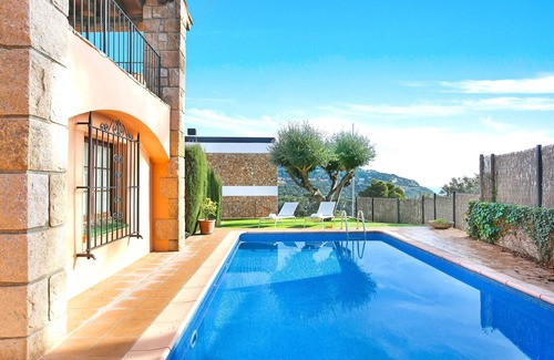 Llafranc Villa | 1ESQ 01 - Casa de 6 habitaciones con jardín y piscina privada situada en Llafranc a 800m de la playa