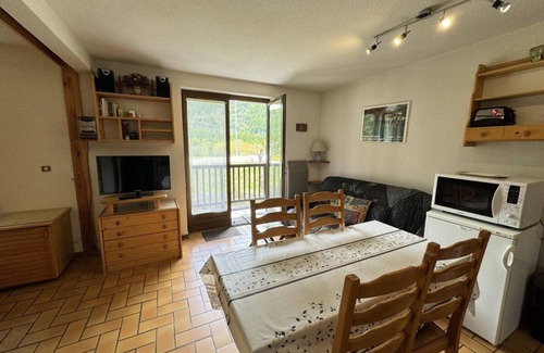 Monetier-les-Bains Apartamento | 1.o piso, balcón, tv, 34m², Serre Chevalier