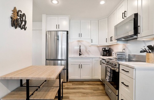 Mount Jackson Condominio | 1st Floor Luxury Condo to Bike Golf Hike Swim Lake @ Bryce Resort